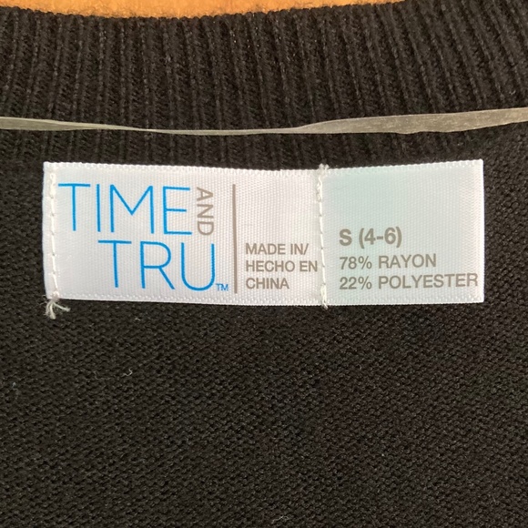 Women’s size small Time and Tru black shrug with 3/4 length bell sleeves - Picture 4 of 5